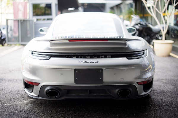 2021 Porsche 911 Turbo S