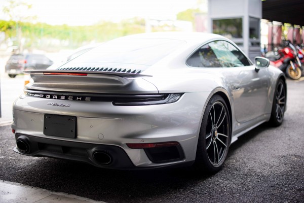 2021 Porsche 911 Turbo S