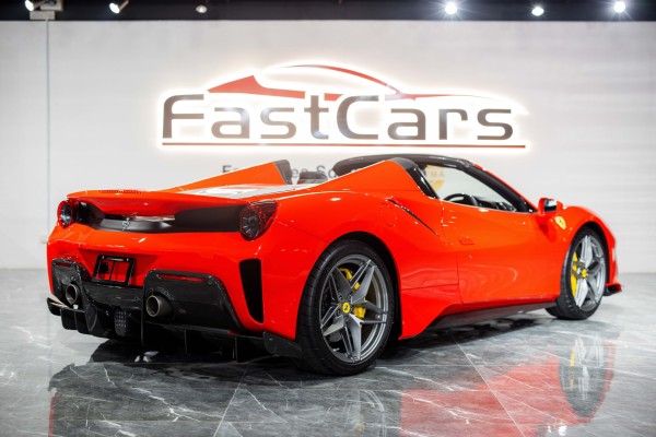 Ferrari Pista Spider Turbo V8 (Righthand Drive)